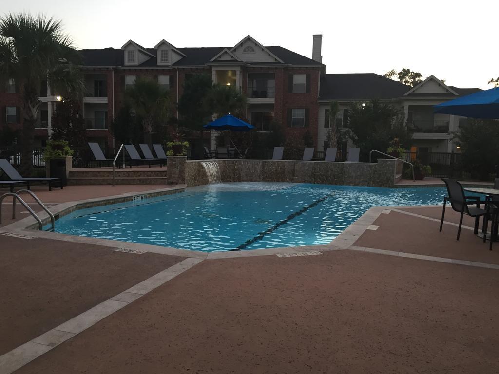 Resort Style Apt Homes Conroe Quarto foto